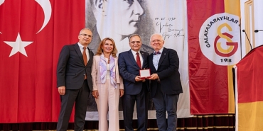 2026-galatasaraya-hizmet-odulune-reha-bilge-layik-goruldu.jpg