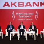 akbank-birlikte-gelecege-bulusmalarina-bursada-devam-etti.jpg