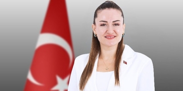 antalya-buyuksehir-belediyesi-baskan-vekili-busra-ozdemirden-30-agustos-zafer-bayrami-mesaji.jpg