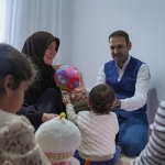 bagcilar-belediyesi-personeli-olan-koruyucu-baba-seydullah-yuyucu-yuzlerce-aileye-ilham-oldu.jpg