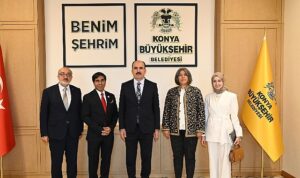 bangladesin-ankara-buyukelcisi-hag-baskan-altayi-ziyaret-etti-GGWgCPFV.jpg