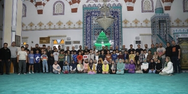 baskan-altay-gule-oynaya-camiye-gel-projesinde-camileri-dolduran-tum-cocuklarimiza-tesekkur-ediyorum.jpg