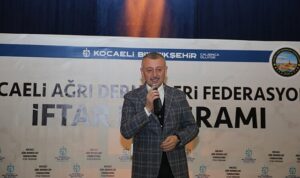 baskan-buyukakin-agri-ve-trabzon-il-derneklerinin-iftar-programina-katildi-dz6i6kEj.jpg