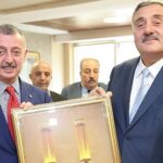 baskan-buyukakin-erzurumlular-vakfi-baskani-ahmet-onal-ve-kars-ardahan-igdir-vakfi-baskani-isa-bozkurt-ile-ax2edatl.jpg