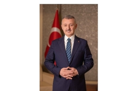 baskan-buyukakindan-anneler-gunu-mesaji.jpg