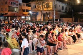 baskan-cercioglu-yenipazarda-vatandaslari-acik-hava-sinemasi-ile-bulusturdu.jpg