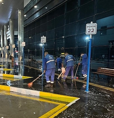 baskan-cercioglunun-calismalari-ile-otobus-terminalleri-piril-piril-oluyor.jpg