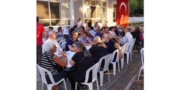 baskan-ergin-pir-sultan-abdal-derneginin-hayir-yemegine-katildi.jpg