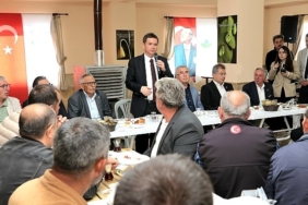 baskan-erkan-aydin-mahalleleri-geziyor-sorunlar-cozuluyor.jpg
