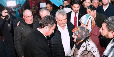 baskan-erkan-aydin-ramazan-sokaginda-vatandaslarla-bulustu.jpg