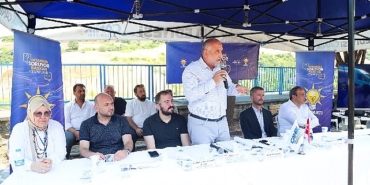 baskan-sandikci-toptepede-vatandaslarin-taleplerini-dinledi.jpg