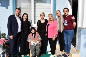 baskan-tasyasandan-anneler-gunu-ziyareti.jpg