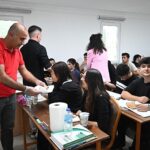 baskan-topaloglundan-ogrencilere-yemek-ikrami-N7UTqy4d.jpg