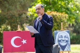 baskan-tugaydan-anneler-gununde-duygulandiran-surpriz.jpg