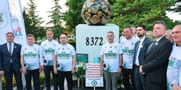 bayrampasada-srebrenitsa-sehitleri-icin-anlamli-yuruyus.jpg