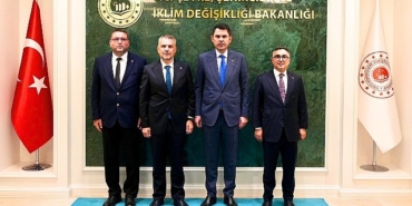 bayrampasanin-donusumunde-yeni-donem-akin-bakan-kurum-ile-yol-haritasini-degerlendirdi.jpg