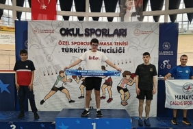 buyuksehir-belediyesi-otizm-destek-merkezi-sporculari-aydinin-gururu-oldu.jpg