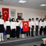 canakkale-zaferinin-109-yil-donumu-ve-18-mart-sehitler-gunu-nedeniyle-iznikte-ilk-toren-O6Wt8Qk7.jpg