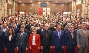 cankaya-belediye-baskani-huseyin-can-guner-sosyal-demokrasi-derneginin-duzenledigi-21inci-yuzyilda-yeni-sosyal-ncK5BY7G.jpg