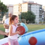 cigli-belediyesinin-sisme-oyun-parki-mahalle-mahalle-cocuklarla-bulusuyor.jpg