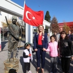 cumhuriyet-bizim-senlikleri-bakirkoyun-dort-bir-yaninda-devam-ediyor.jpg