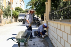 didim-belediyesi-efeler-mahallesinde-ulasim-konforunu-guclendiriyor.jpg