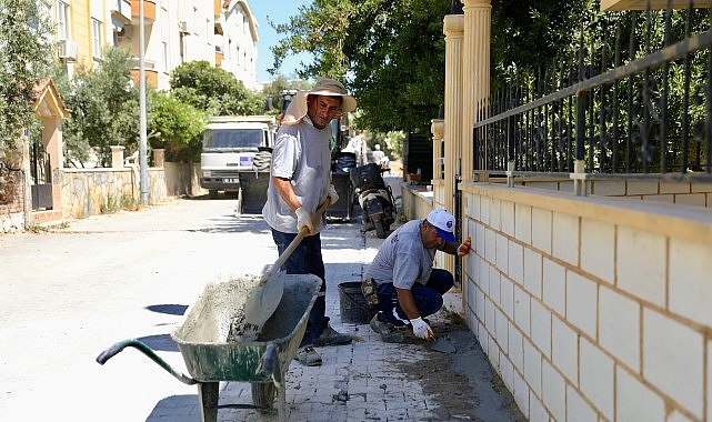didim-belediyesi-efeler-mahallesinde-ulasim-konforunu-guclendiriyor.jpg