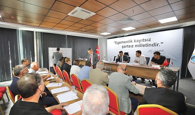 Dikili’de yeni dönemin ilk meclis toplantısı yapıldı