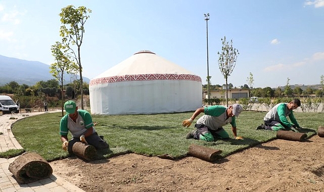 dostum-kamp-alaninda-calismalar-suruyor.jpg