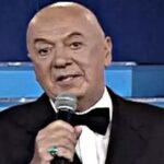 duayen-televizyoncu-erkan-yolac-hayatini-kaybetti-ntIIP4d3.jpg