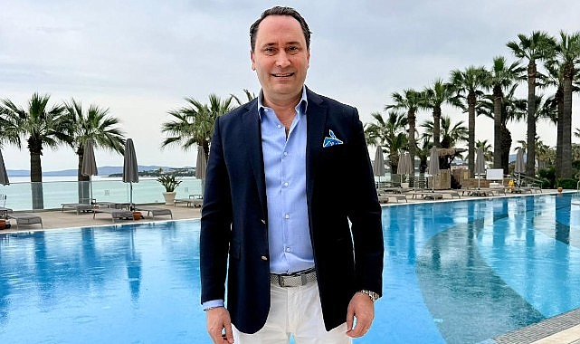 dunya-turizm-ve-mice-sektorunun-en-prestijli-etkinliklerini-duzenleyen-dream-project-ceosu-ve-yonetim-kurulu-uyesi-volkan-atamandan-cesme-icin-marka-destinasyon-mesaji.jpg