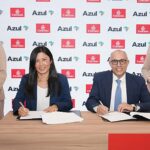 emirates-brezilya-ve-arjantin-seferlerini-artirirken-azul-havayollari-ile-sadakat-programi-ortaklik-anlasmasi-imzaladi-686sS7E2.jpg