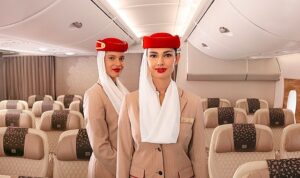 emirates-kabin-memuru-alimlarina-devam-ediyor-66YbBx5U.jpg