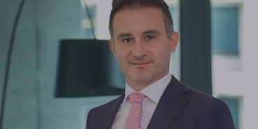 ey-gelecegin-tuketicisi-endeksinin-sonuclarina-gore-tuketiciler-dijital-ve-fiziksel-deneyim-arasinda-denge-ariyor.jpg