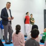 golcuk-belediyesi-tarafindan-tadilati-tamamlanarak-yenilenen-duzagac-kultur-merkeziinde-taekwondo-dersleri-basladi-ue2KHcw4.jpg