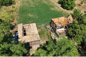 inegol-belediyesinden-citlide-16-kacak-yapiya-mudahale.jpg