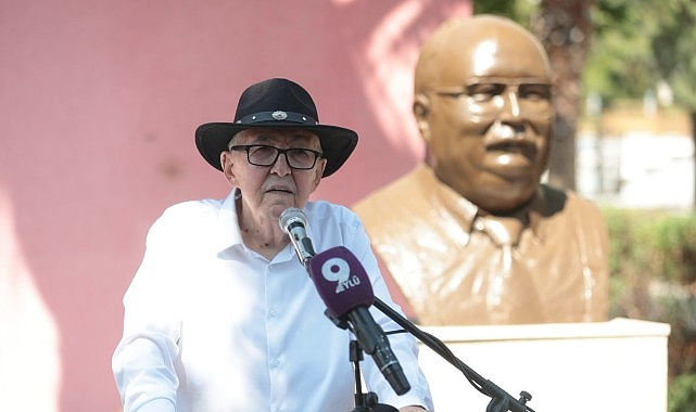izmir-baba-sancar-marufluya-konaktan-buyuk-vefa.jpg