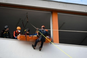 İzmir’de nefes kesen deprem tatbikatı