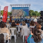 izmirden-dunyaya-dunyadan-izmire-buradayim-iyiyim.jpg