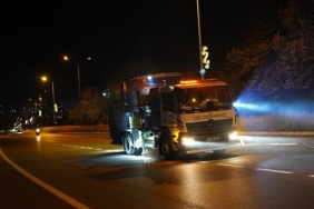izmitte-9-bin-metrekarelik-yol-cizgisi-tamam.jpg