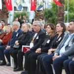 karabaglar-belediyesi-uc-fidani-kendi-adlarini-tasiyan-parkta-andi.jpg