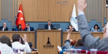 karsiyaka-stadi-icin-beklenen-karar-meclisten-gecti.jpg