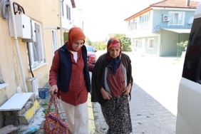 kartepede-yaslilar-yalniz-degil.jpg