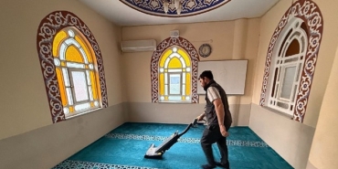 kartepenin-camileri-bayram-sabahina-isil-isil-giriyor.jpg
