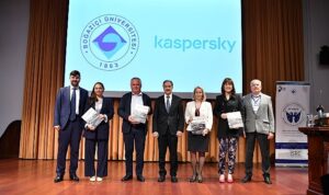 kaspersky-istanbul-seffaflik-merkezini-acti-ve-bogazici-universitesi-ile-mutabakat-anlasmasi-imzaladi-9uywAEID.jpg