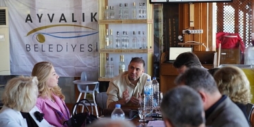 kent-konseyleri-ayvalikta-bulustu.jpg