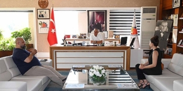 kizilay-otobusu-kemere-geliyor.jpg