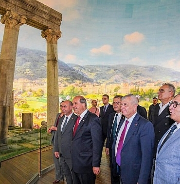 kktc-5-cumhurbaskani-ersin-tatar-osmangazi-belediyesinin-ev-sahipliginde-bursada.jpg