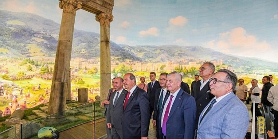 kktc-5-cumhurbaskani-ersin-tatar-osmangazi-belediyesinin-ev-sahipliginde-bursada.jpg