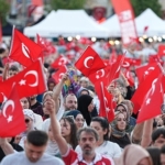 kocaeli-kol-kola-girdi-tek-yurek-oldu.jpg